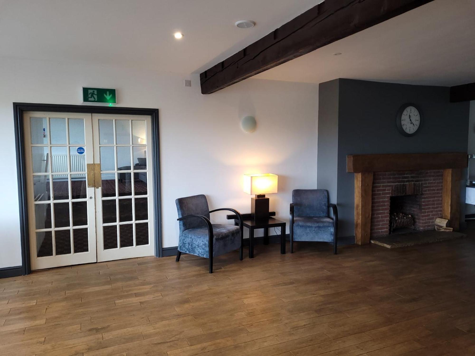 The White Horse Lodge Hotel 서스크 외부 사진