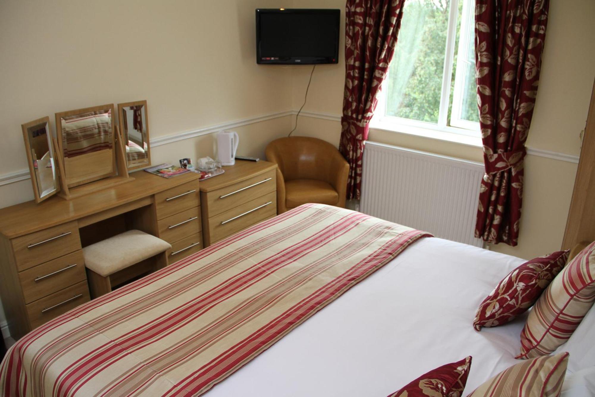 The White Horse Lodge Hotel 서스크 외부 사진